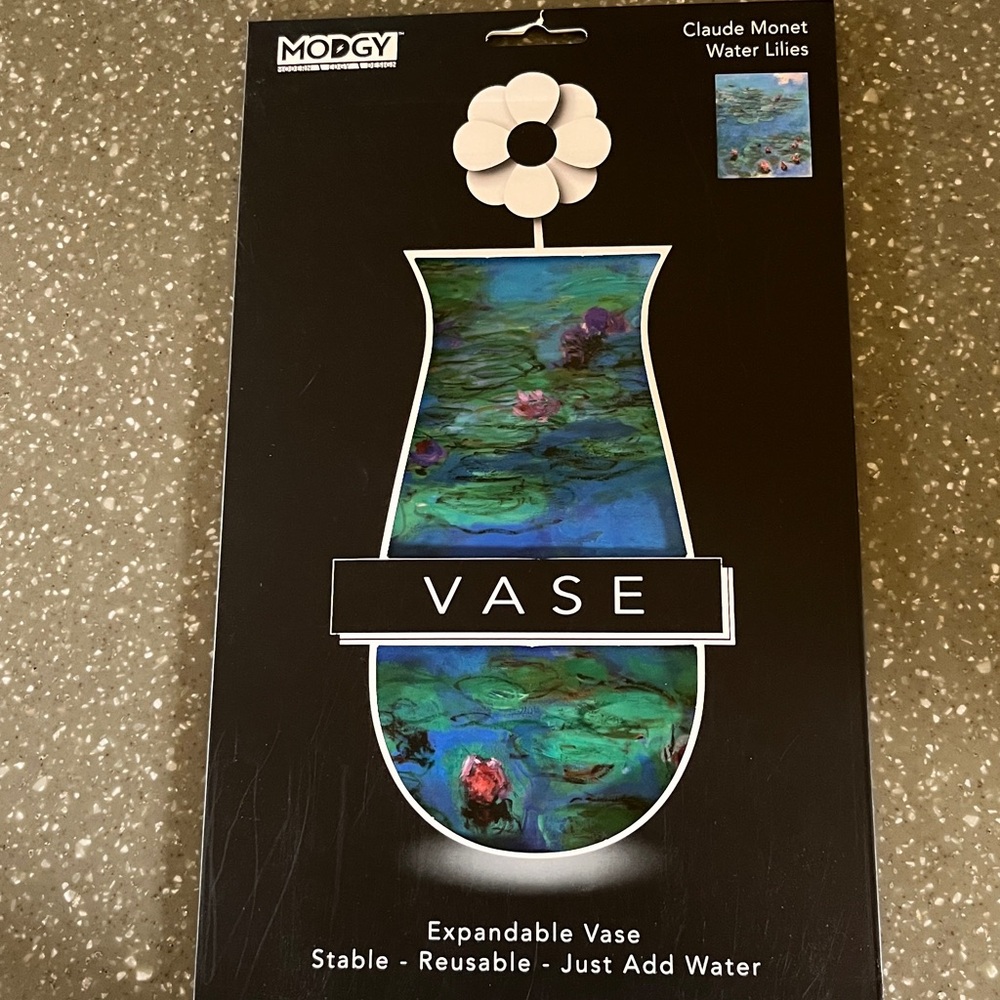 Claude Monet Water Lilies Vase
